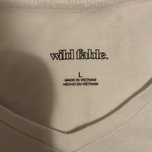 Wild Fable V Neck Crop Top - Picture 4 of 5